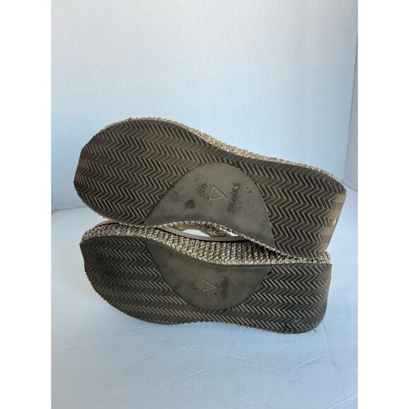 Volatile Island Natural Woven Tan Platform Wedge Thong Flip-Flop Sandals 10 - Picture 9 of 11